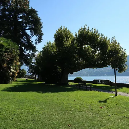 The View 2 By Interhome Apartament Isola Comacina